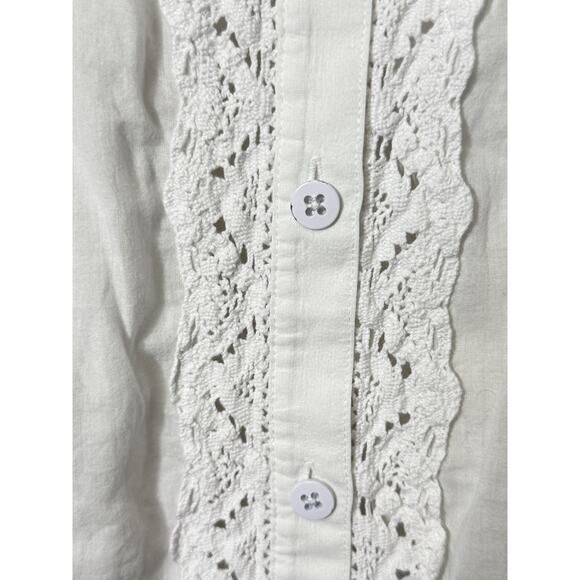 CAbi Women's Medium White Collared Cotton Lace Detail Long Sleeve ButtonUp Shirt - Picture 2 of 9